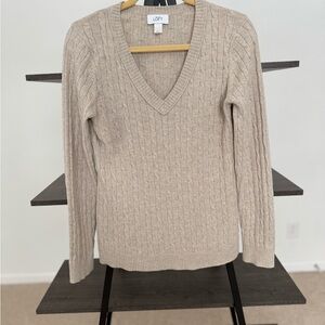LOFT V-Neck Cable Knit Sweater Beige Size L Soft Classic